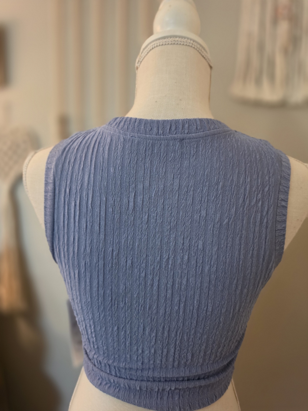 Sleeveless Textured Crop Tank Top - Dusty Blue - Picture 3 of 5